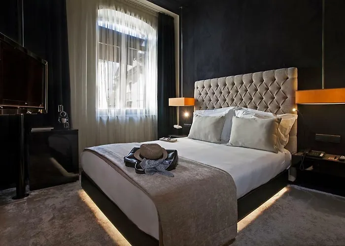 9hotel Mercy Отель 4*