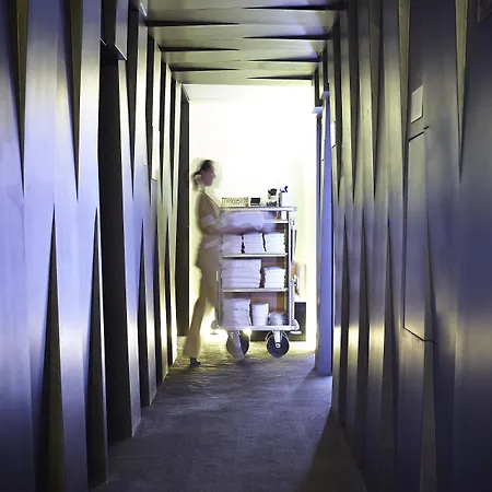 9호텔 머시 호텔 4*