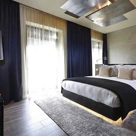 9hotel Mercy Лиссабон