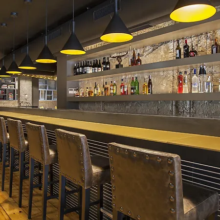 默西9号酒店