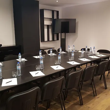 9hotel Mercy Отель 4*