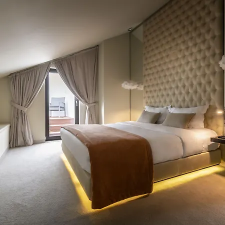 9hotel Mercy Hotel 4*
