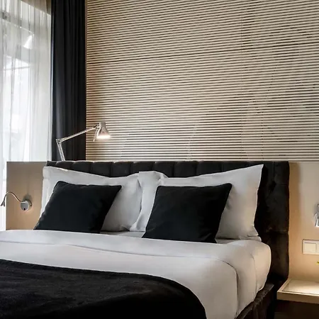 9hotel Mercy Отель Лиссабон