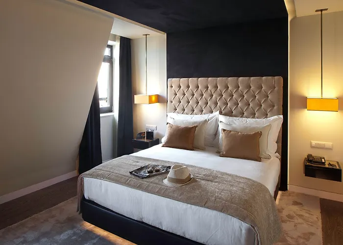 מלון 9hotel Mercy ליסבון