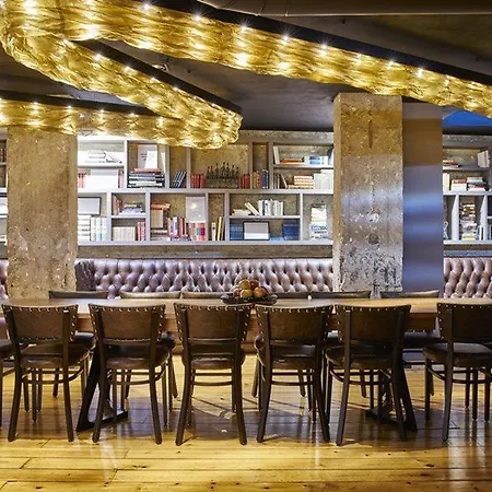 Hotel 9hotel Mercy Lisbon